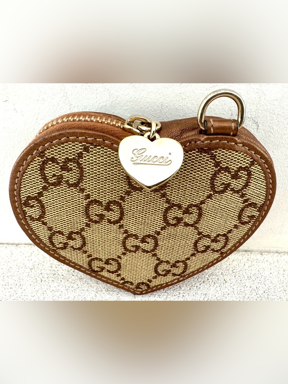 GUCCI GG Canvas Heart Coin Purse Key Pouch Charm 152615 Italy - Picture 2 of 9